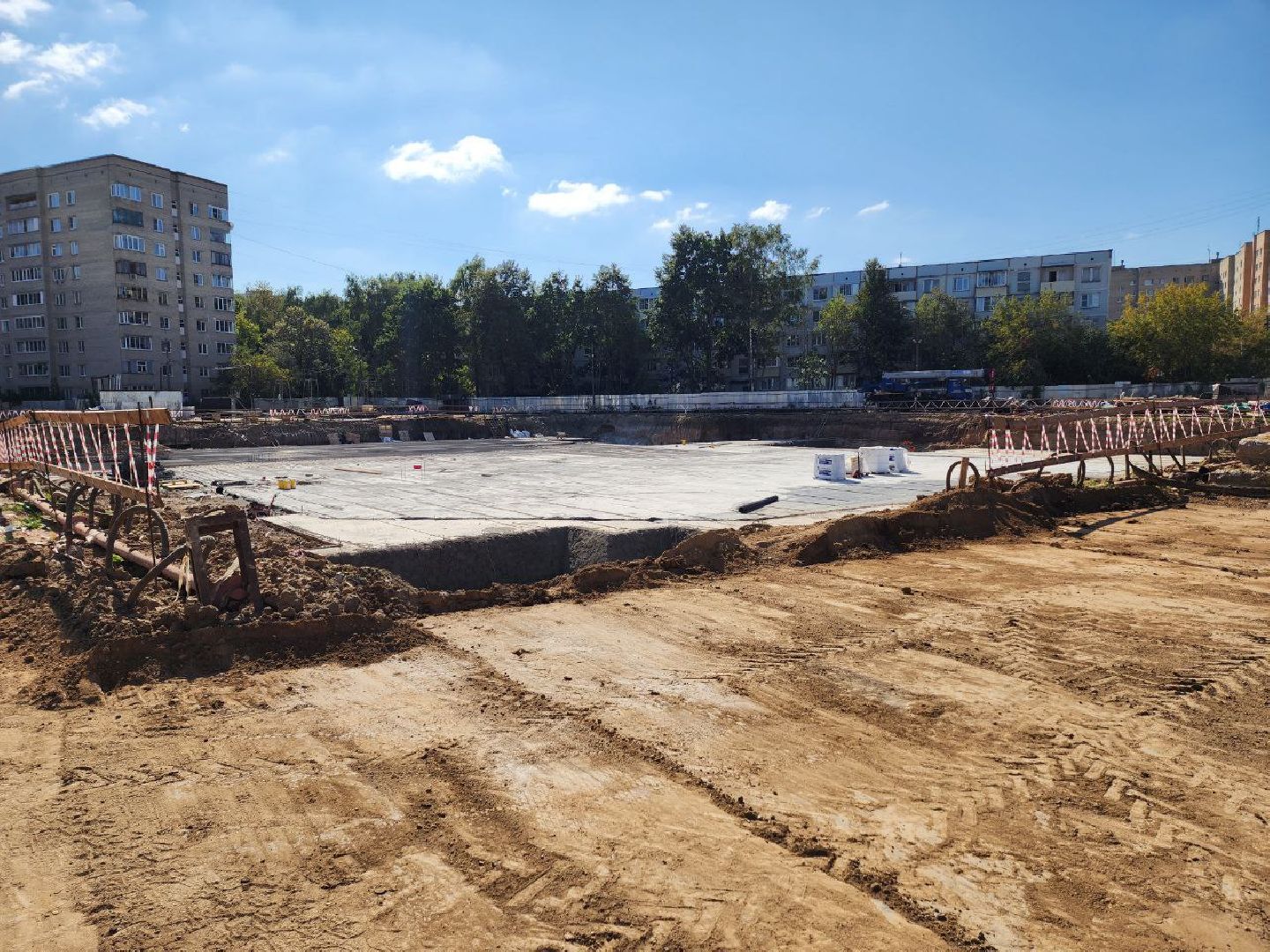 Солнечногорск, пристройка к школе, строители, Ученики, Учителя,