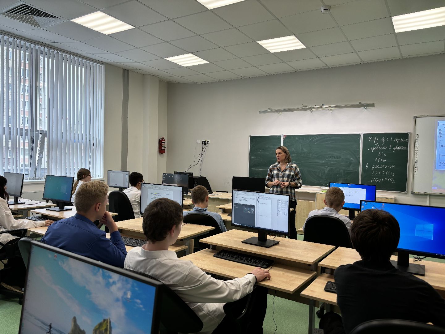 образование, школа 8, кучино, информатика,