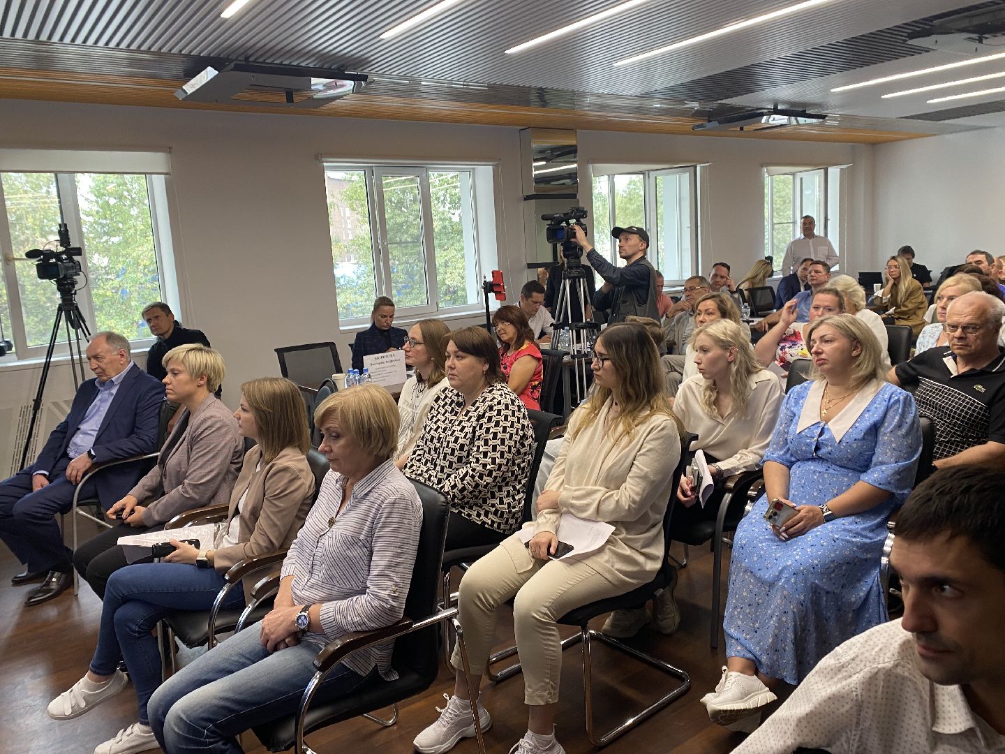 выездная администрация ленинский округ, тд албес выездная администрация, встреча с жителями в ТД Албес, ленинский городской округ,