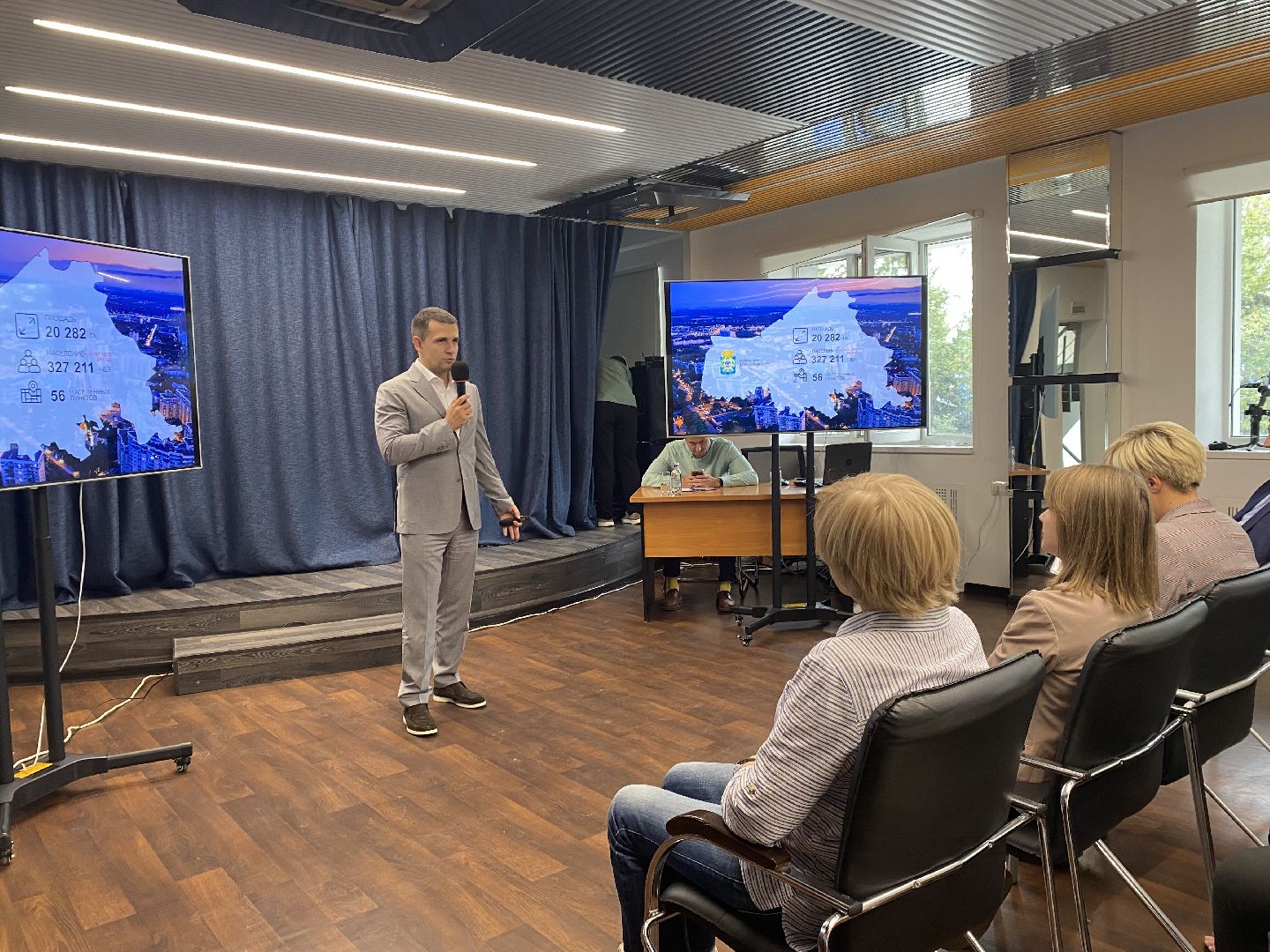 выездная администрация ленинский округ, тд албес выездная администрация, встреча с жителями в ТД Албес, ленинский городской округ,