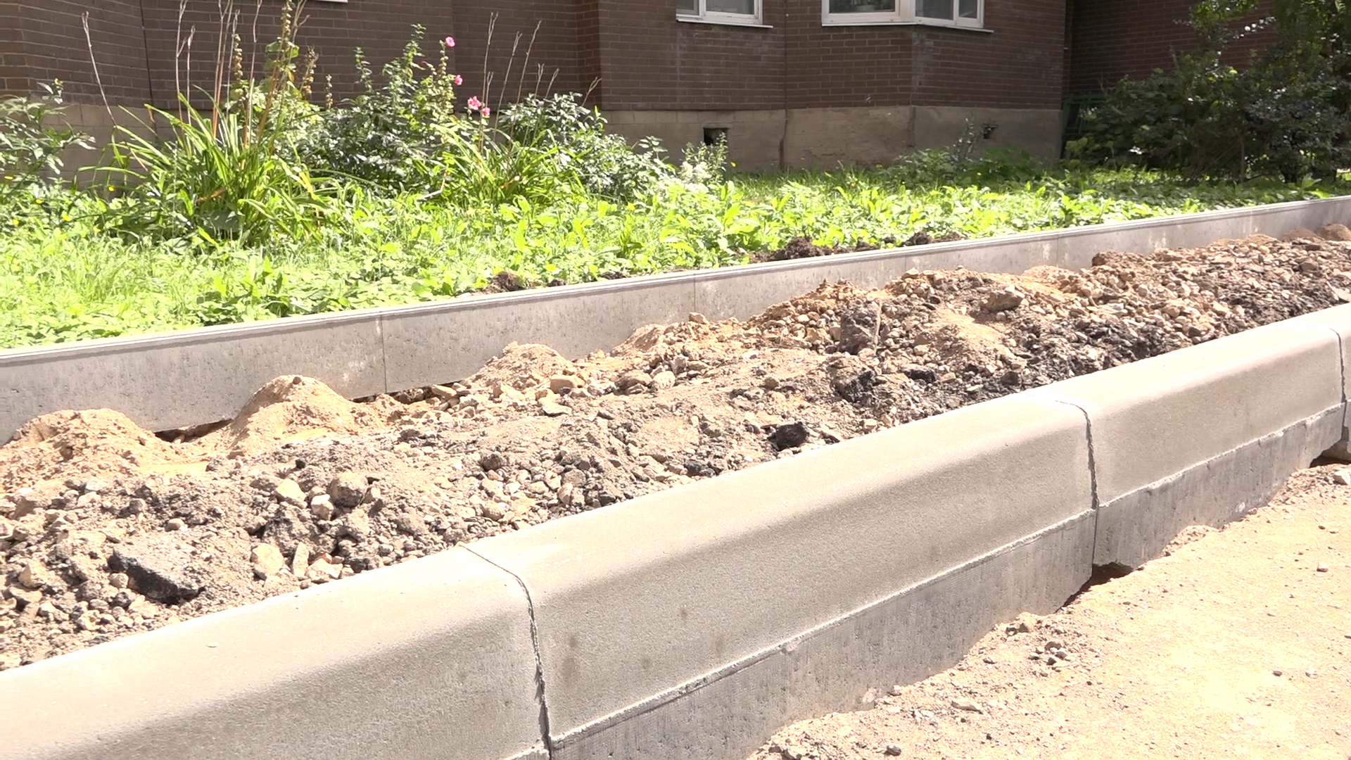 благоустройство территории, микрорайон Тополек Власиха, Микрорайон Школьный Власиха, комплексное благоустройство, работы по благоустройству,