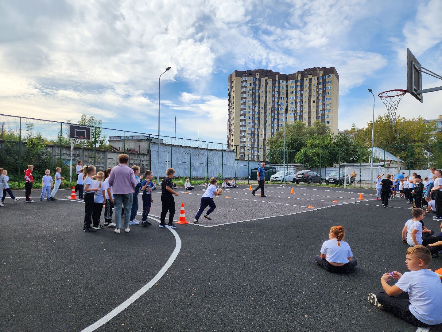 школа, ногинск, жители, общество, спорт, веселые старты, день здоровья, центр образования,