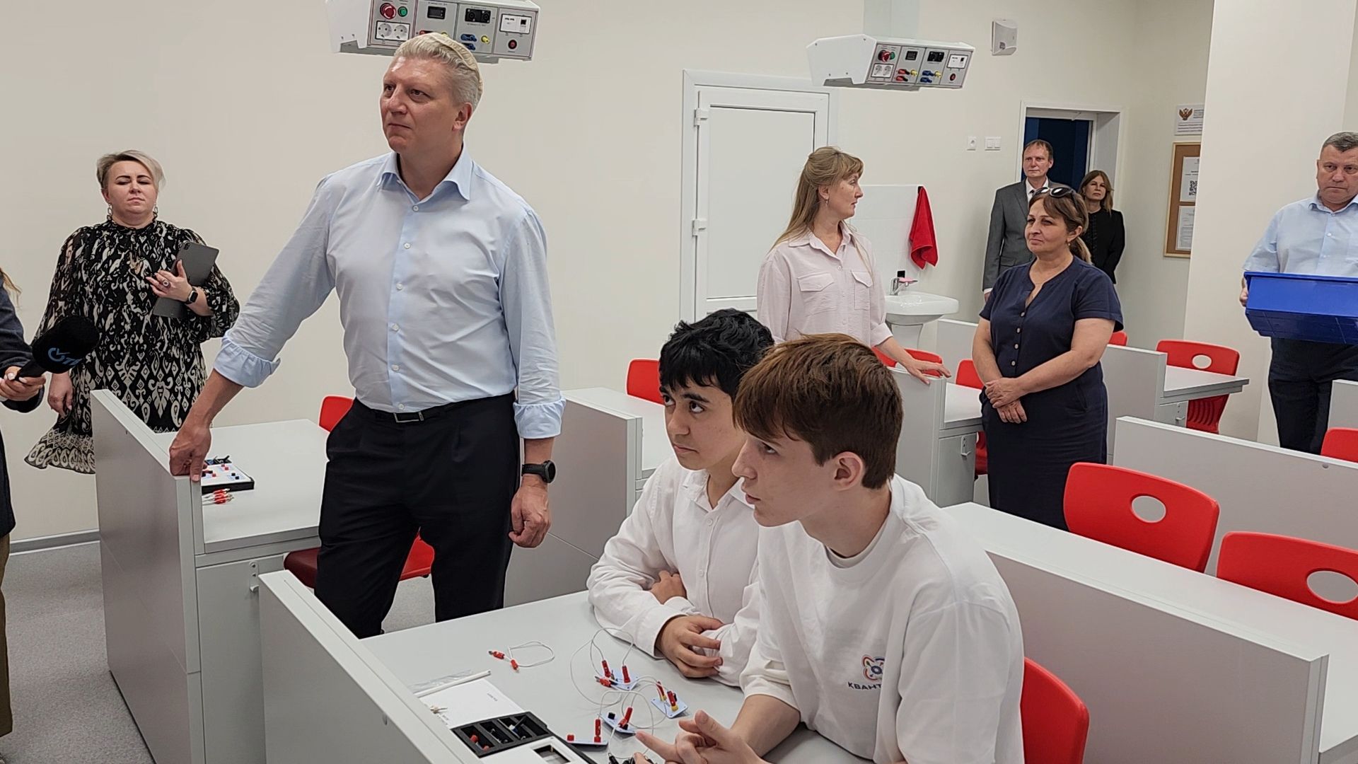 одинцово, образование, кванториум, флагман, робототехника, химия, физика, наука,