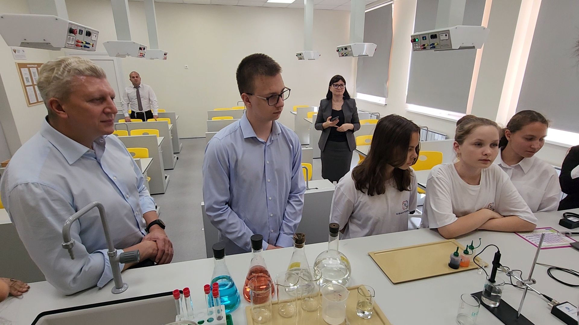 одинцово, образование, кванториум, флагман, робототехника, химия, физика, наука,