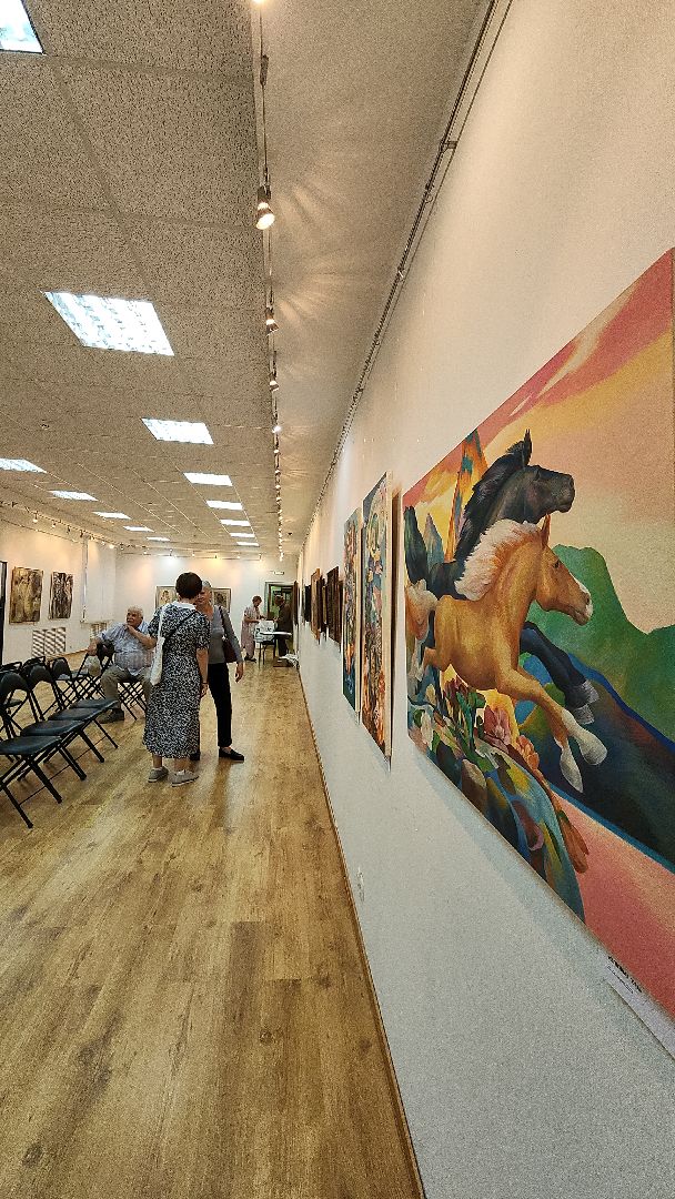 Электросталь, культура Электростали, выставка, год семьи, мой город, жители города, минсоцразвития, выставочный зал,