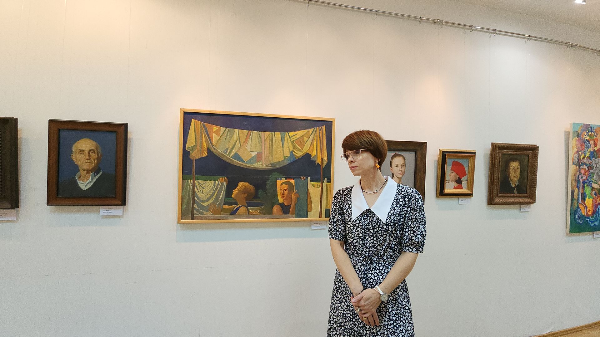 Электросталь, культура Электростали, выставка, год семьи, мой город, жители города, минсоцразвития, выставочный зал,