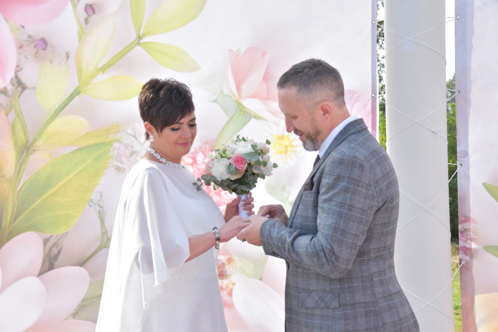 свадьба, выездная регистрация брака, парк крестов брод, Рошаль,