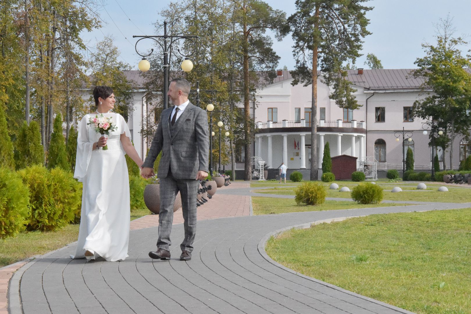 свадьба, выездная регистрация брака, парк крестов брод, Рошаль,