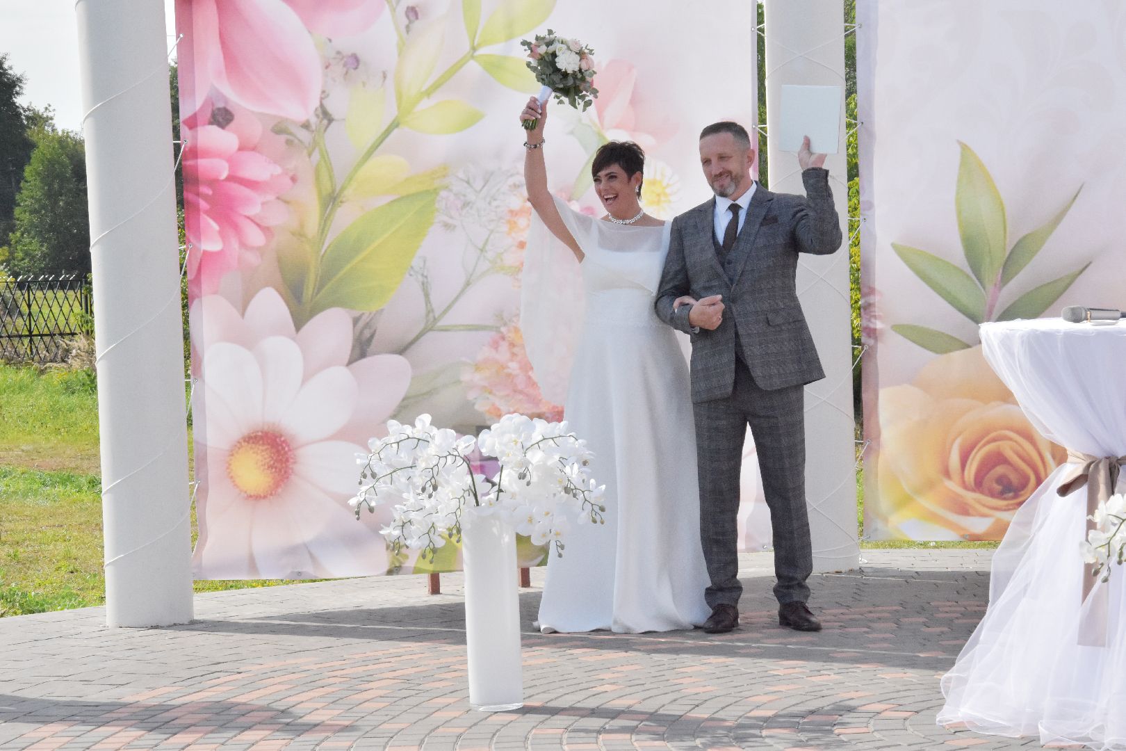 свадьба, выездная регистрация брака, парк крестов брод, Рошаль,