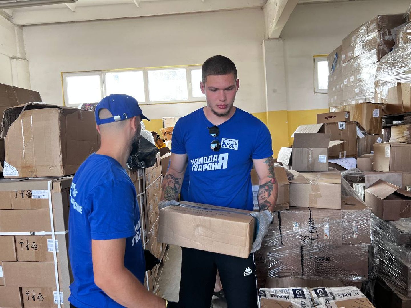 кашира, волонтеры, молодая гвардия, курская область,