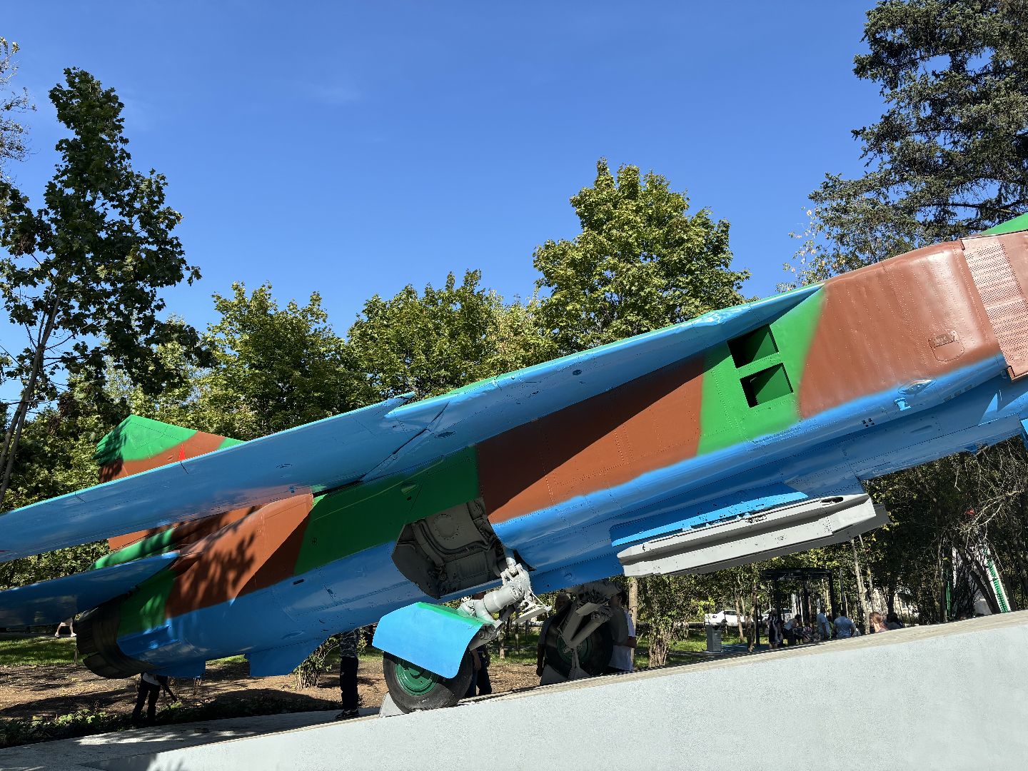 сквер, микрорайон заря, благоустровйство, день города балашиха,