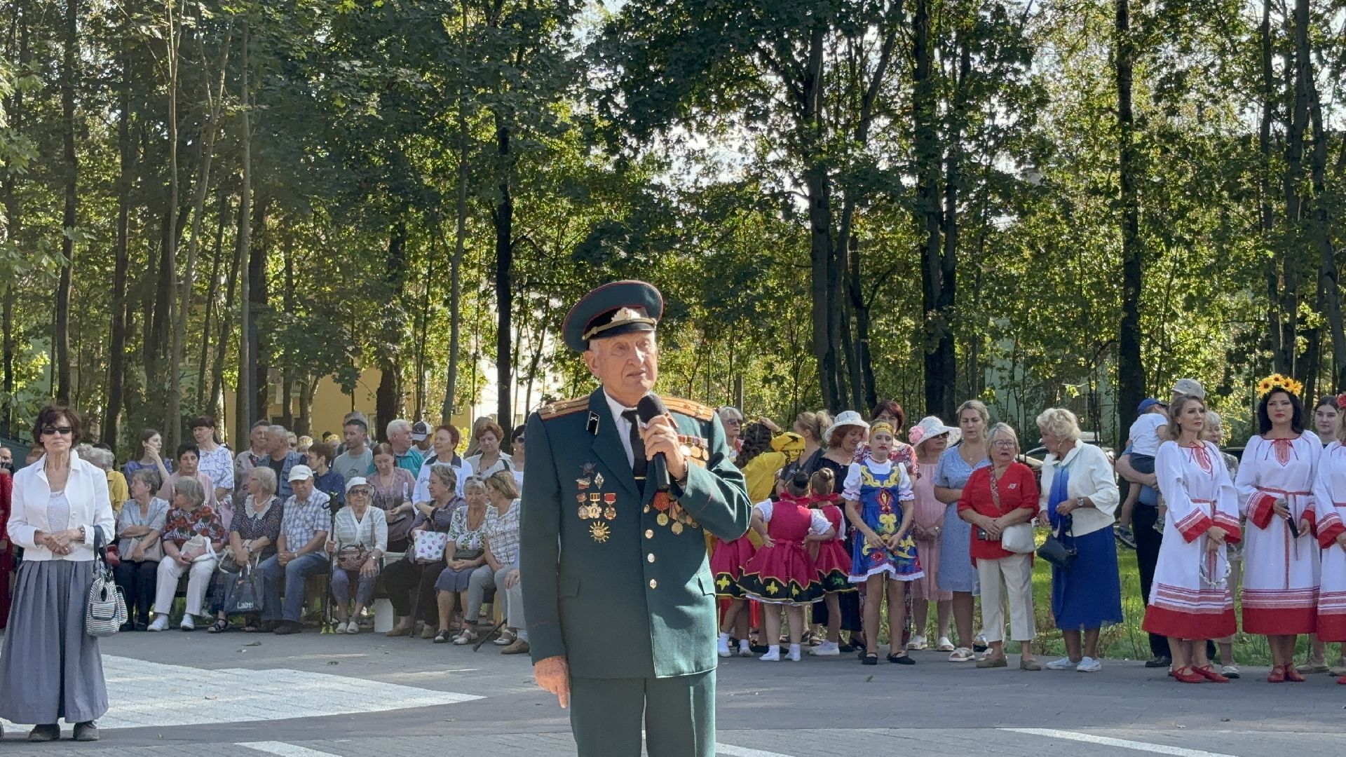сквер, микрорайон заря, благоустровйство, день города балашиха,