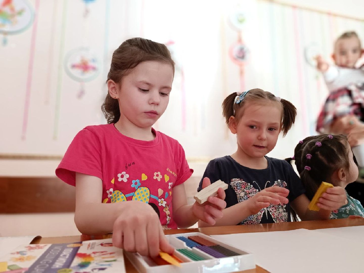 Можайск, Можайский го, Подмосковье, акция, дети, Семейный центр, День космонавтики, викторина, волонтёры