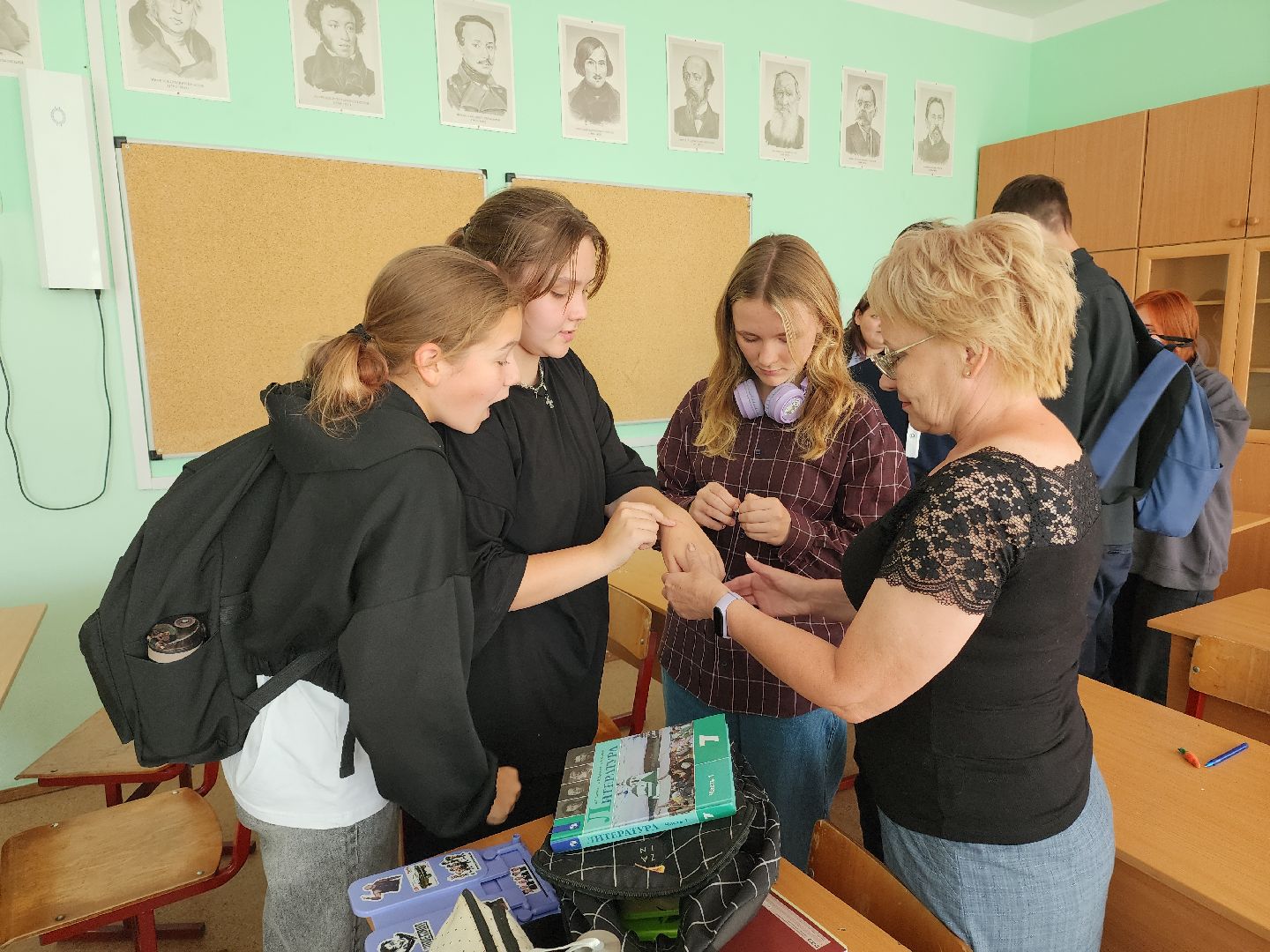 новый учитель, школа, русский язык и литература,