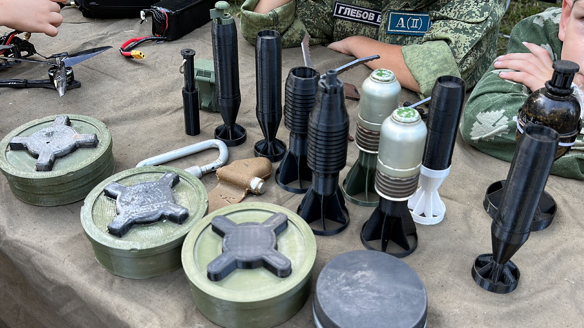 Клин, общество, выставка, вооружение,