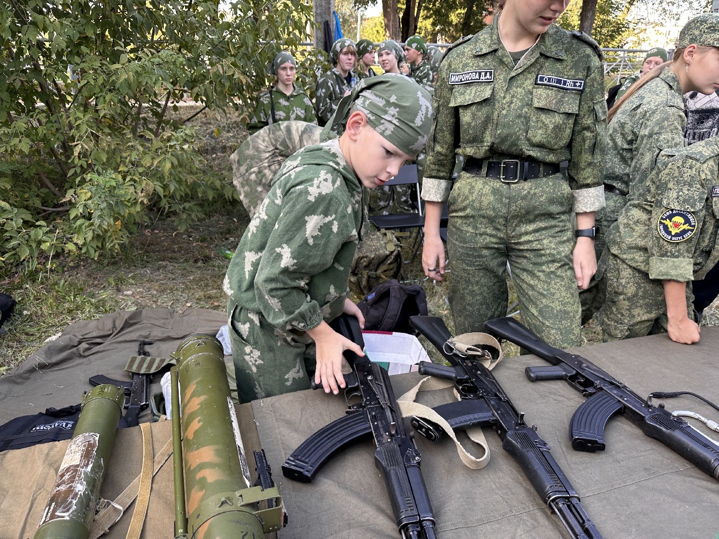 Клин, общество, выставка, вооружение,