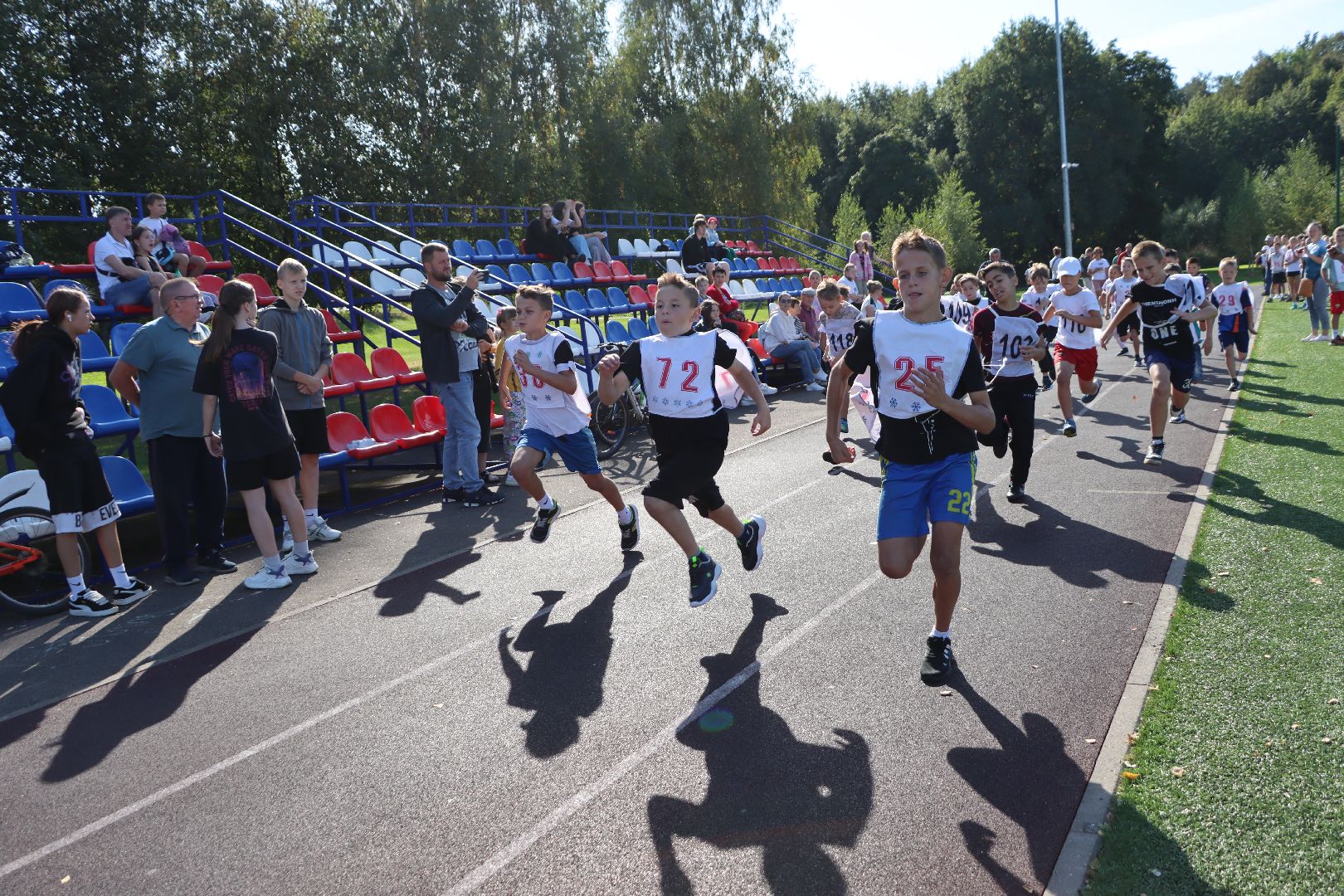 лотошино, лотошинский стадион, спорт, кросс, бег, дети,