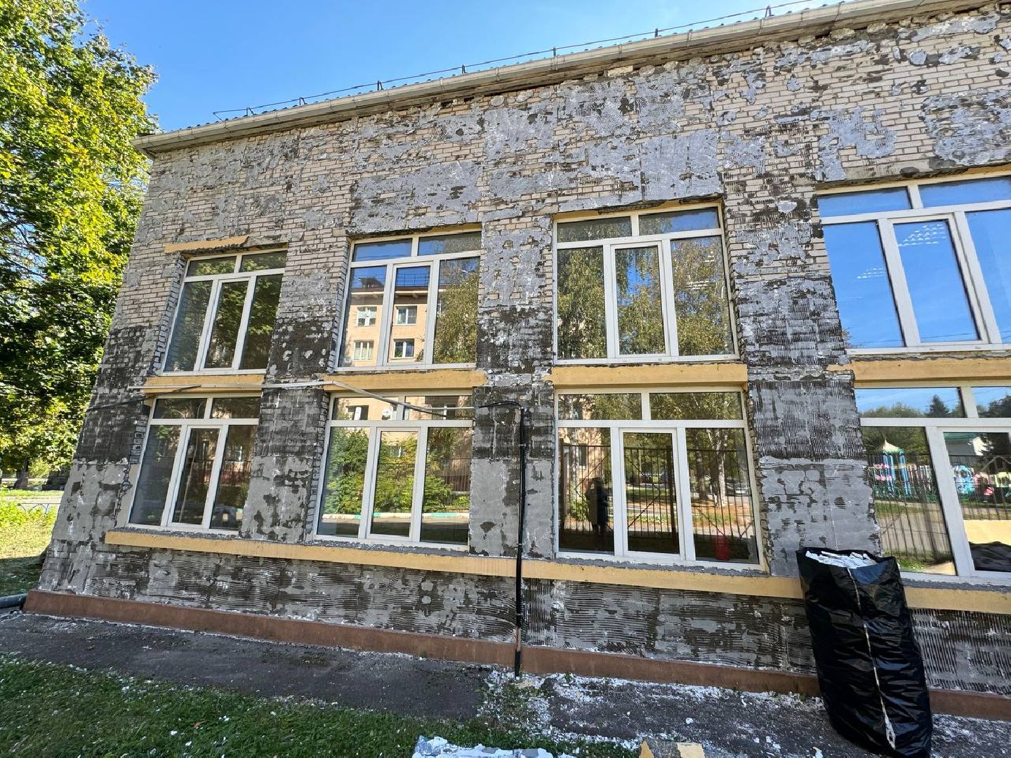 капитальный ремонт школы, фасадные работы, демонтаж, бригада, городской округ восход,