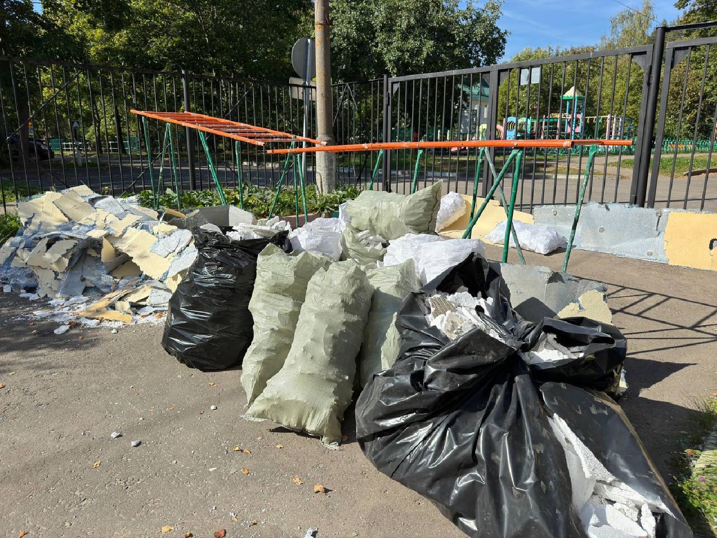 капитальный ремонт школы, фасадные работы, демонтаж, бригада, городской округ восход,