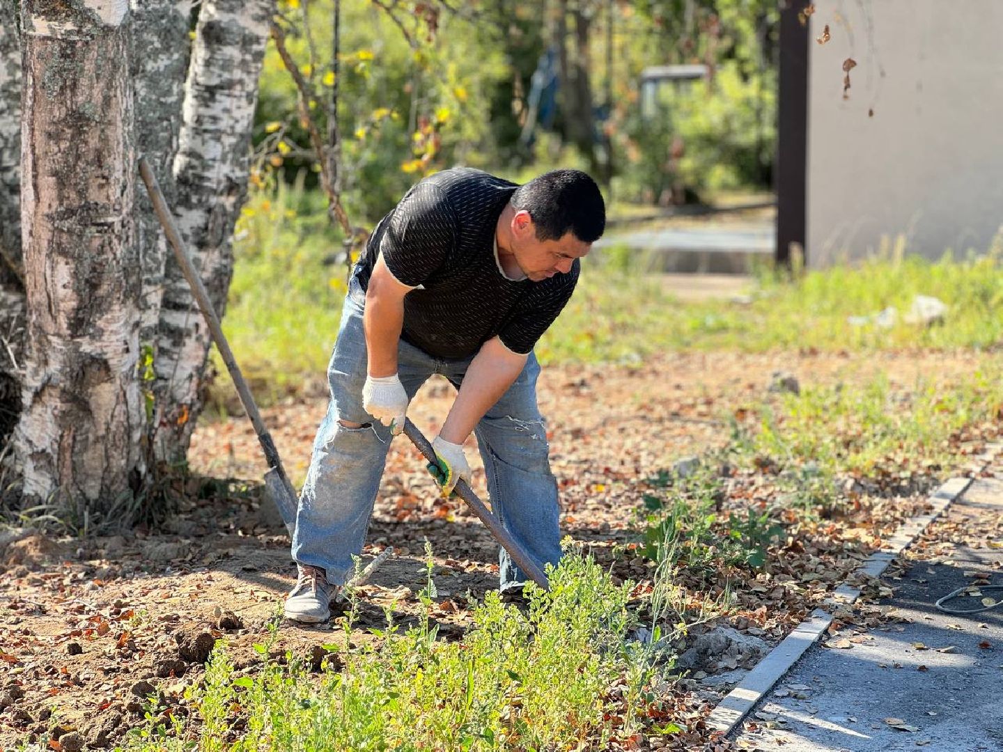 ограждение, городской округ восход, бригада рабочих, футбольное поле,