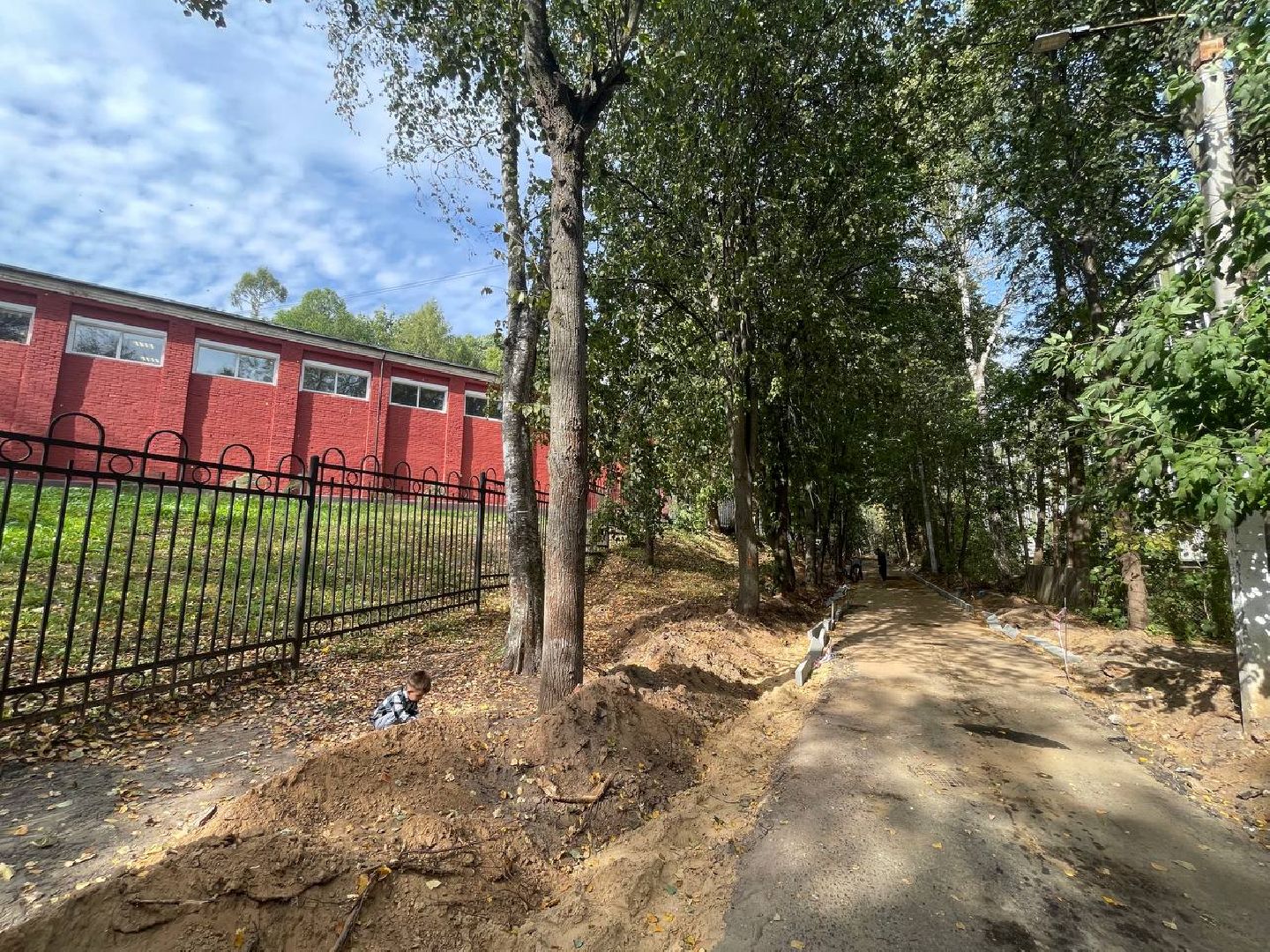 Дмитров, Микрорайон Космонавтов, Минблаго,