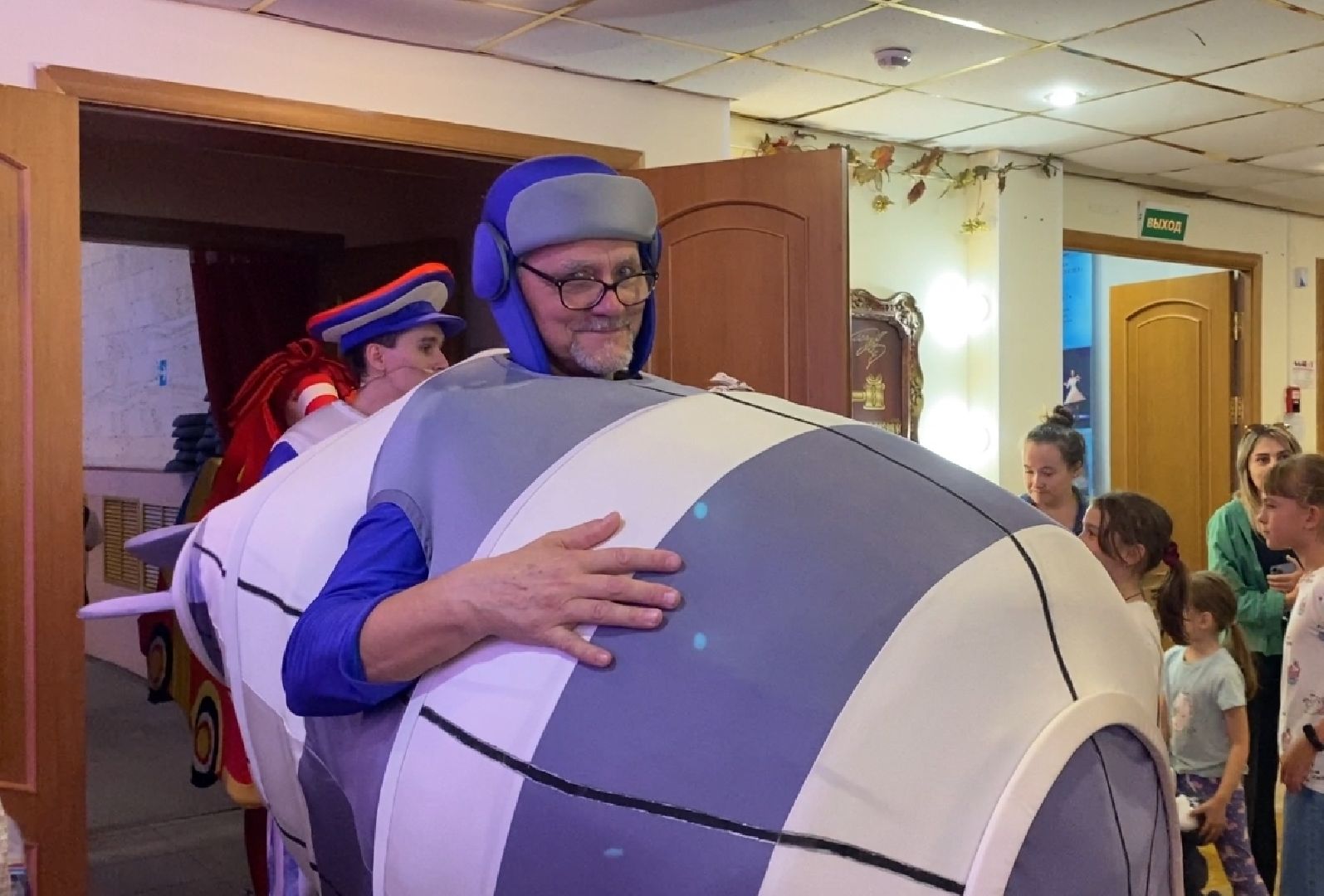 долгопрудный, 34 театральный сезон, долгопрудненский театр город, юные зрители, сво,