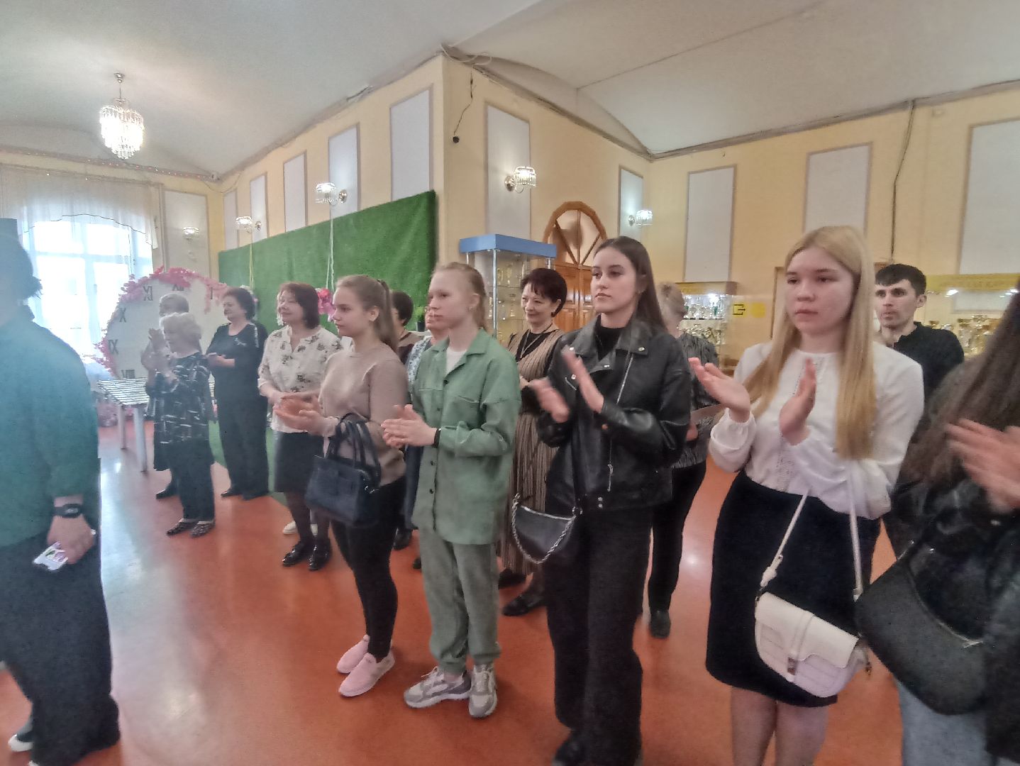 Серпухов, Подмосковье, волонтерство, доброцентр, помощь