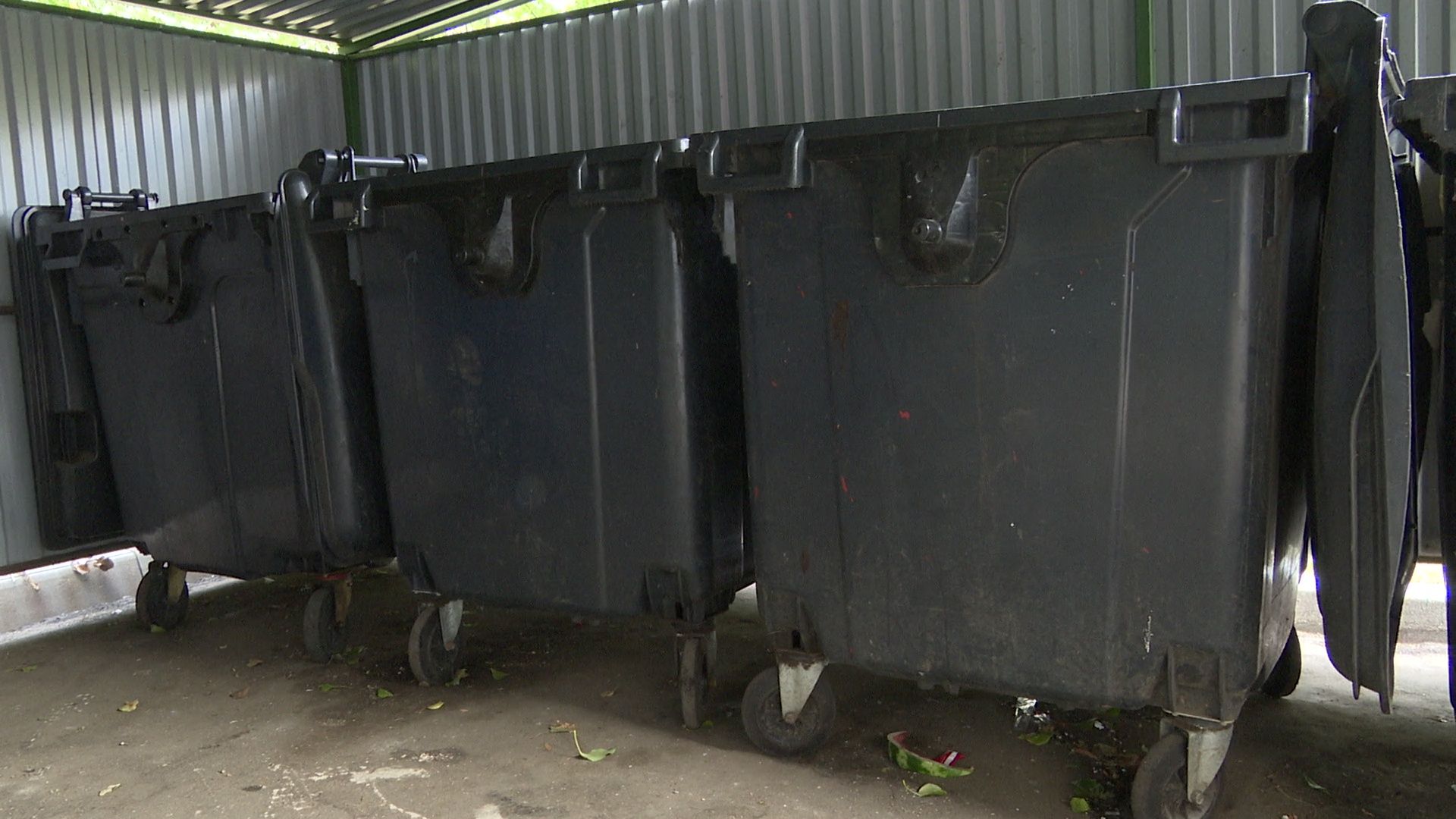 Реутов, контейнерные площадки, единый стиль, мусор, мусорные контейнеры,