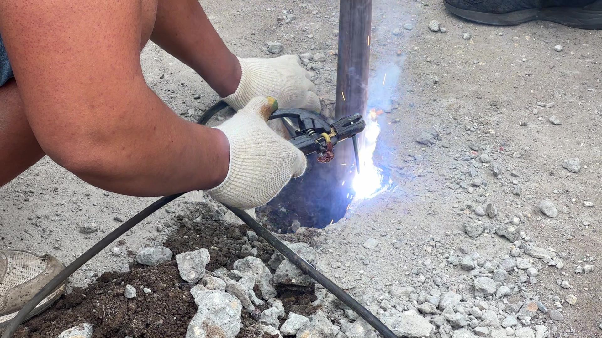 Реутов, контейнерные площадки, единый стиль, мусор, мусорные контейнеры,