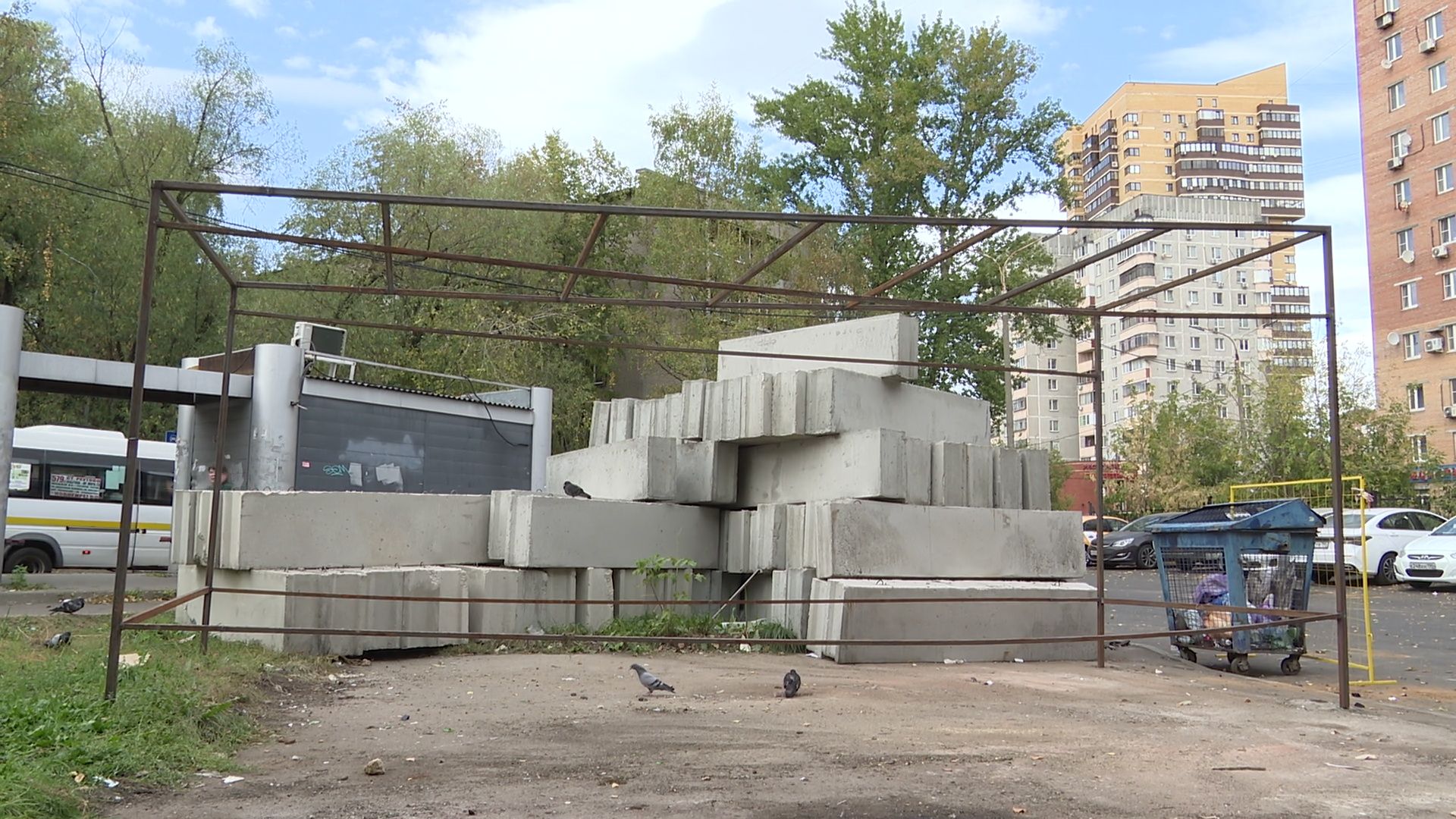 Реутов, контейнерные площадки, единый стиль, мусор, мусорные контейнеры,