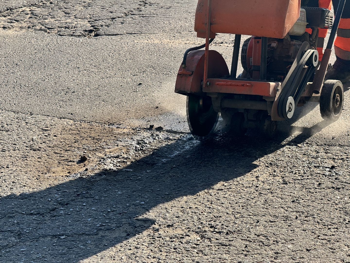 шаховская, ямочный ремонт, ямочный ремонт дорог, коммунальная служба,