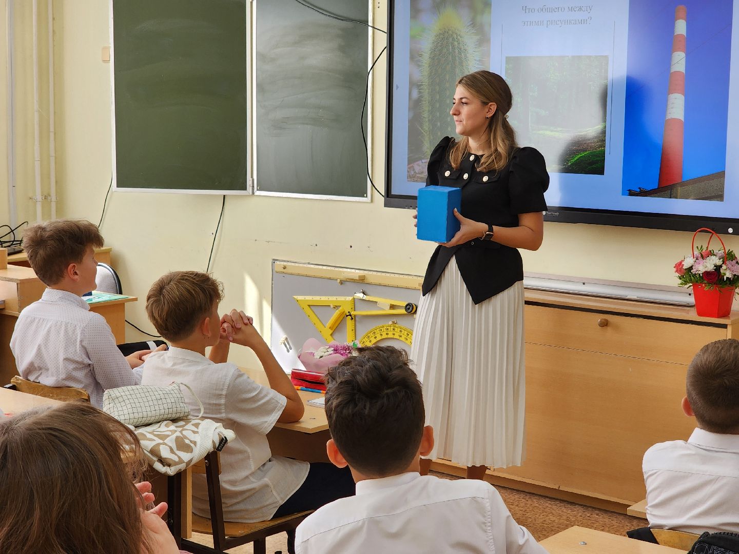 Чехов, школа 3, новый учитель, преподаватель математики, Анастасия Гроза, биография, целевое обучение, целевое направление, глава округа михаил собакин, меры поддержки, помощь молодым педагогам,