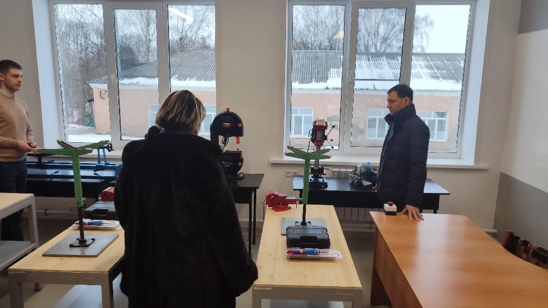 Кашира, общество