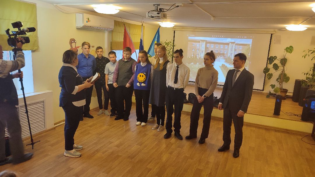 Кашира, общество