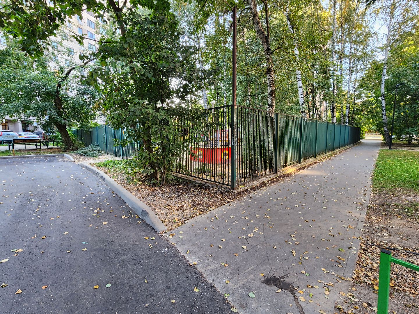 Благоустройство, придомовая территория, замена асфальта во дворе,