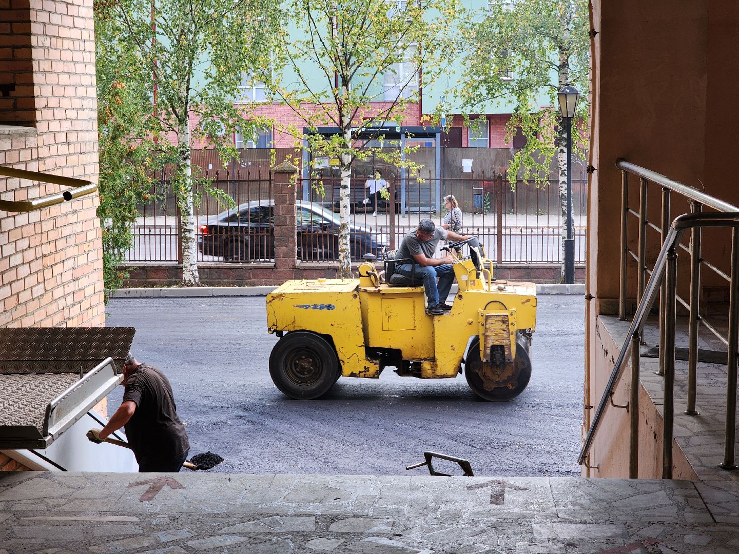 Дубна, Университет Дубна, Благоустройство, укладка асфальта,