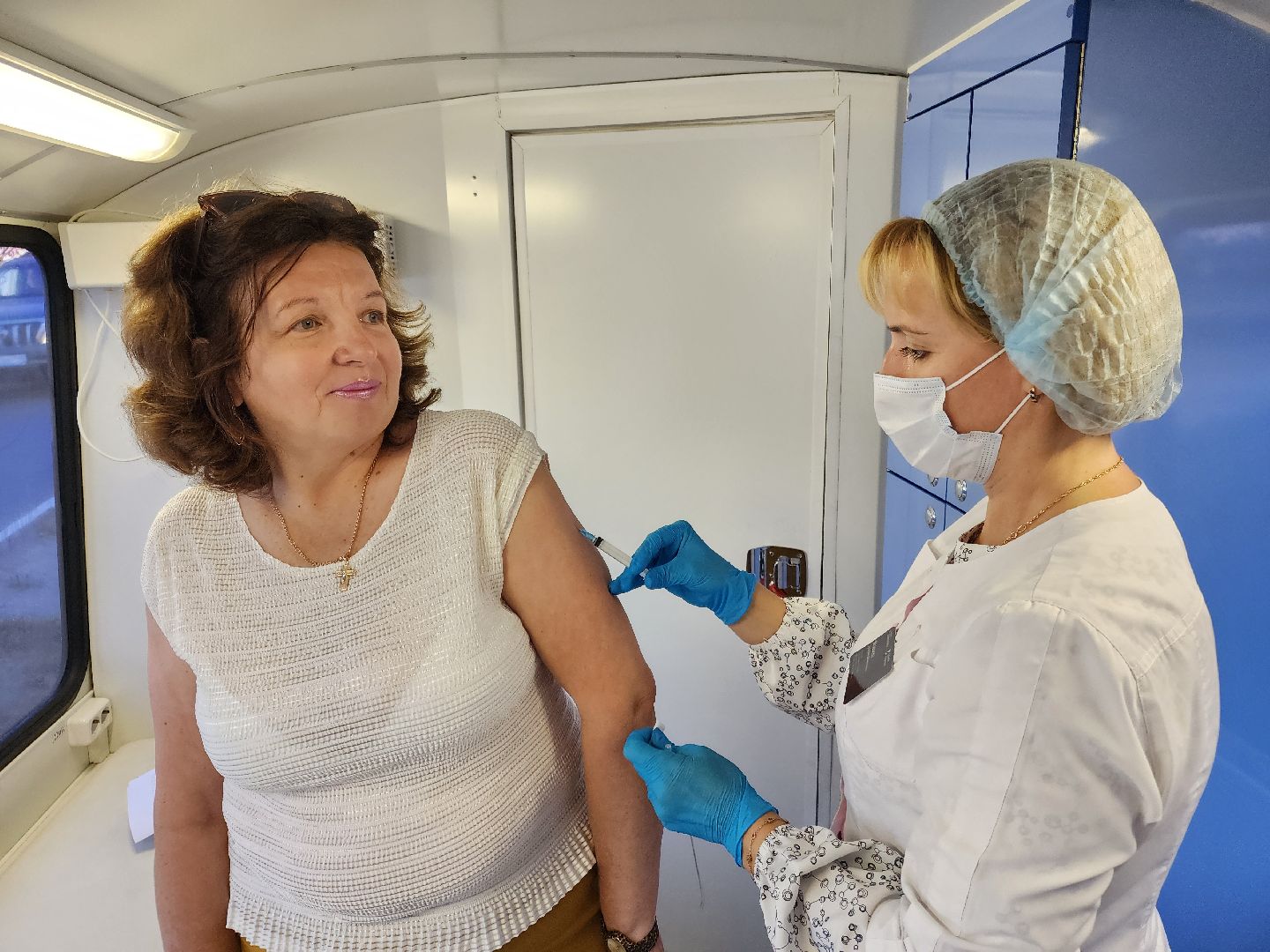 Чехов, МФЦ, передвижной ФАП, мобильный ФАП, фельдшерско-акушерский пункт, вакцинация от гриппа, прививки от гриппа, вакцинация от пневмонии, вакцина от гриппа, Чеховская больница,