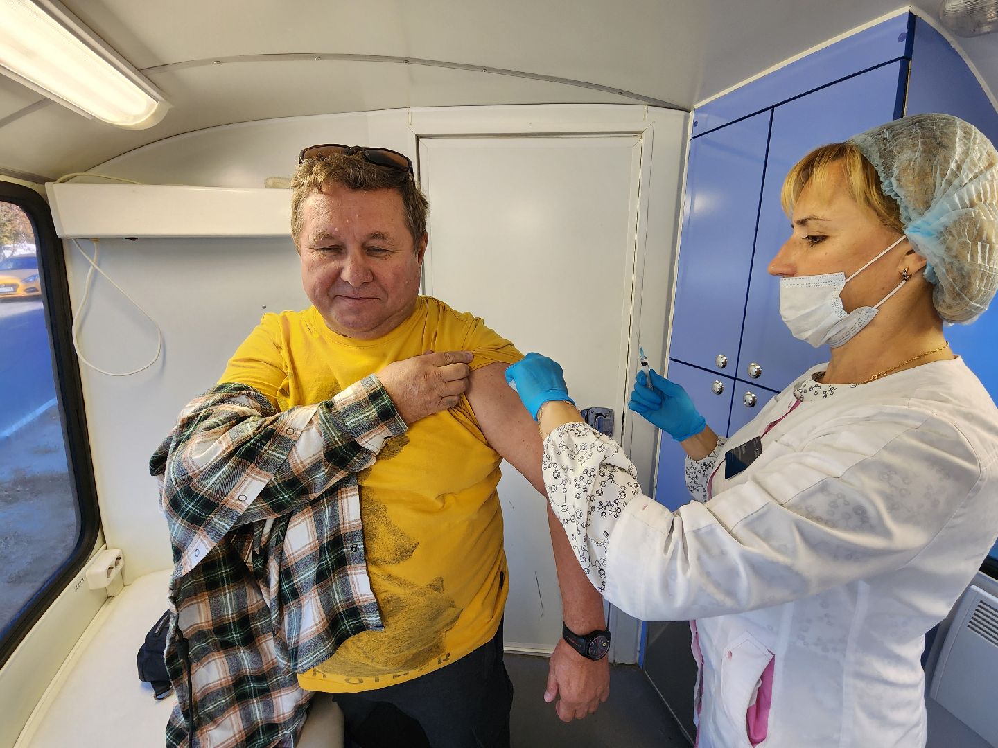 Чехов, МФЦ, передвижной ФАП, мобильный ФАП, фельдшерско-акушерский пункт, вакцинация от гриппа, прививки от гриппа, вакцинация от пневмонии, вакцина от гриппа, Чеховская больница,