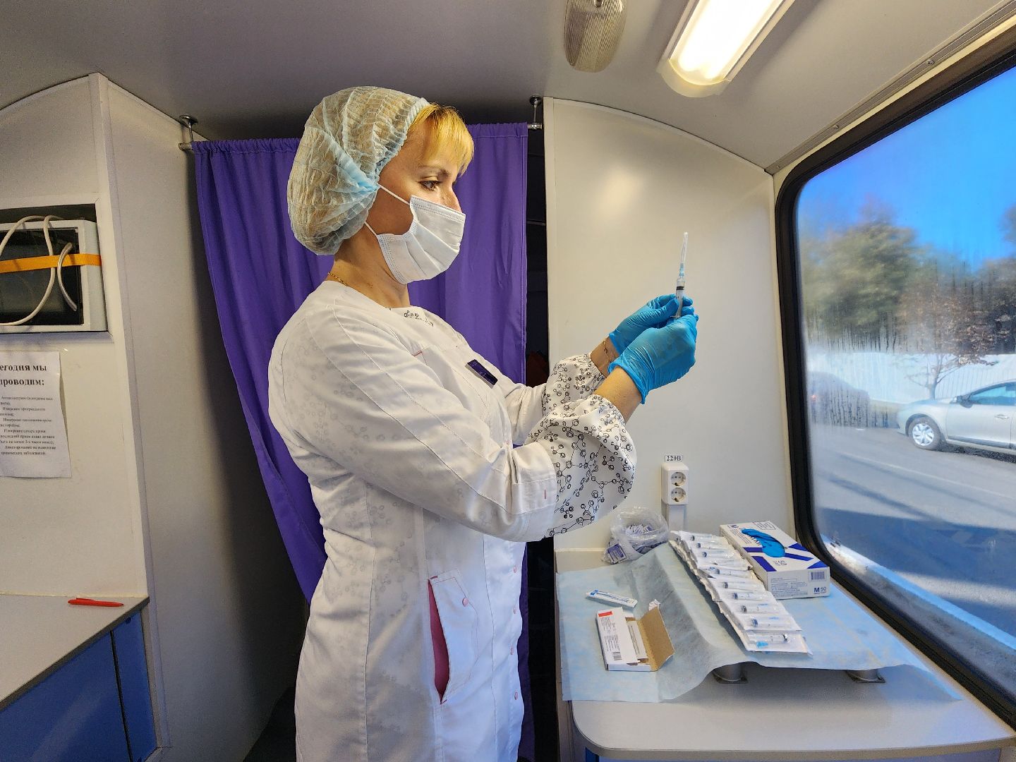 Чехов, МФЦ, передвижной ФАП, мобильный ФАП, фельдшерско-акушерский пункт, вакцинация от гриппа, прививки от гриппа, вакцинация от пневмонии, вакцина от гриппа, Чеховская больница,