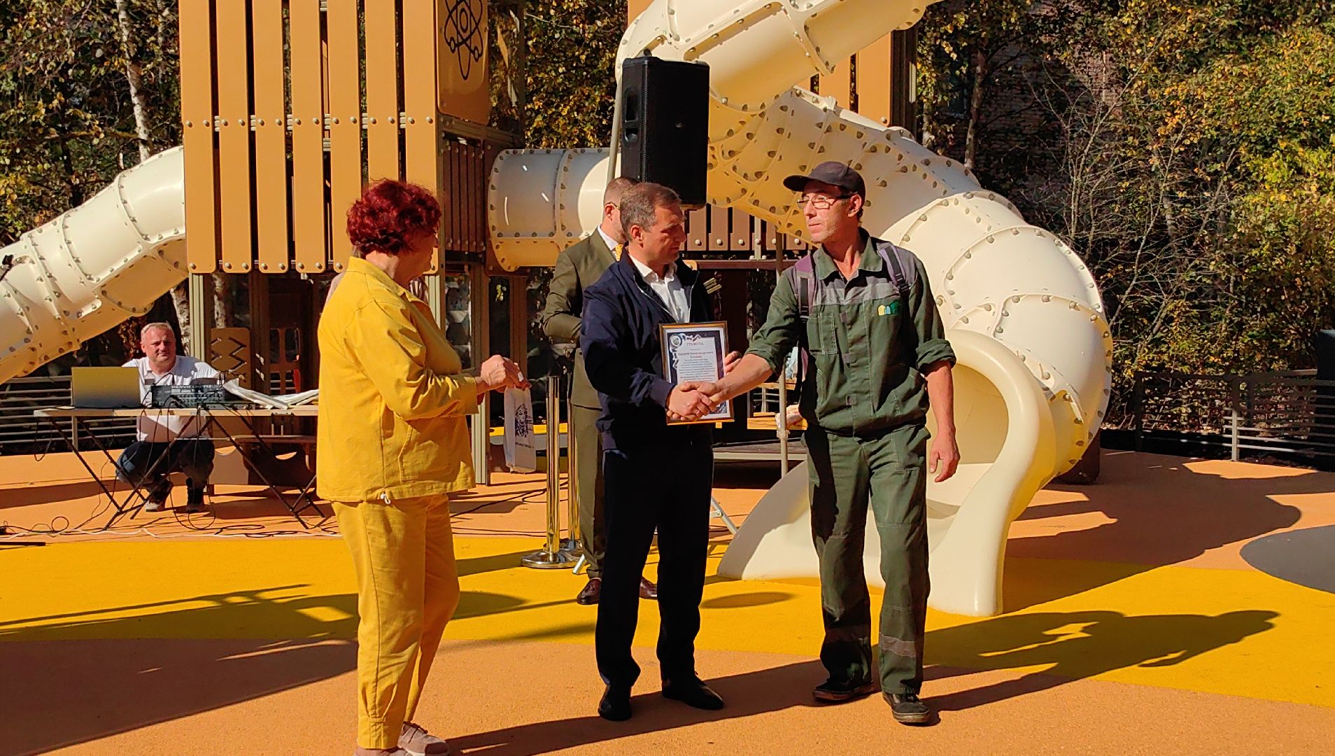 детская площадка, безопасное покрытие, игровое пространство, благоустровйство,