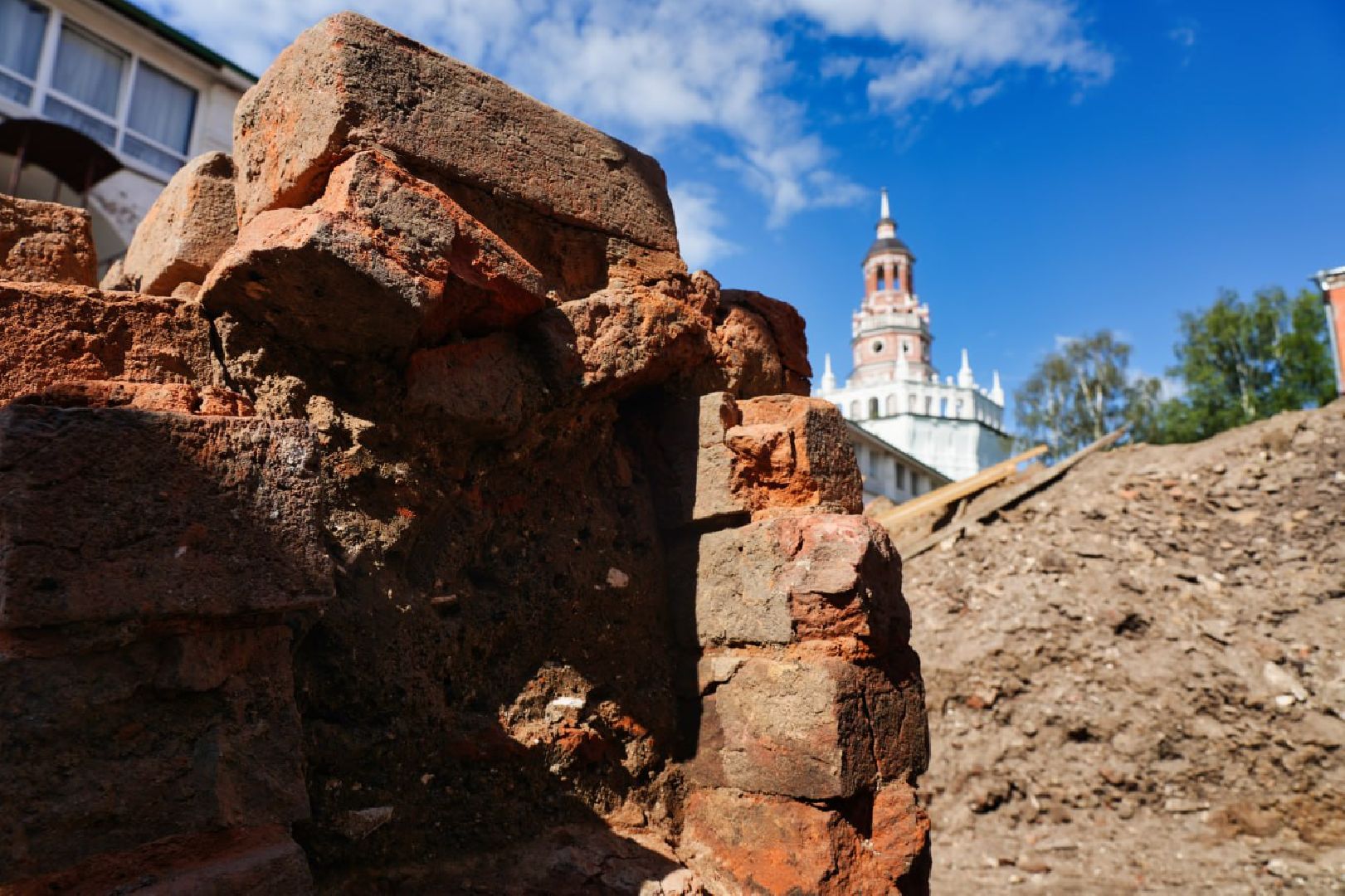 Археологи, Раскопки, Сергиев Посад, Троице-Сергиева лавра, История, Эксклюзив,