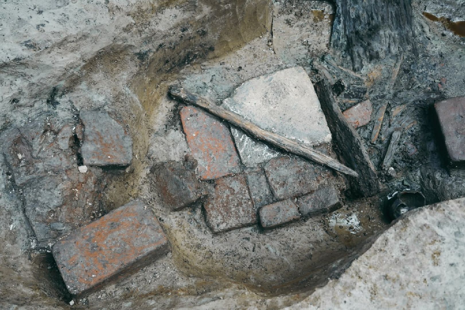 Археологи, Раскопки, Сергиев Посад, Троице-Сергиева лавра, История, Эксклюзив,