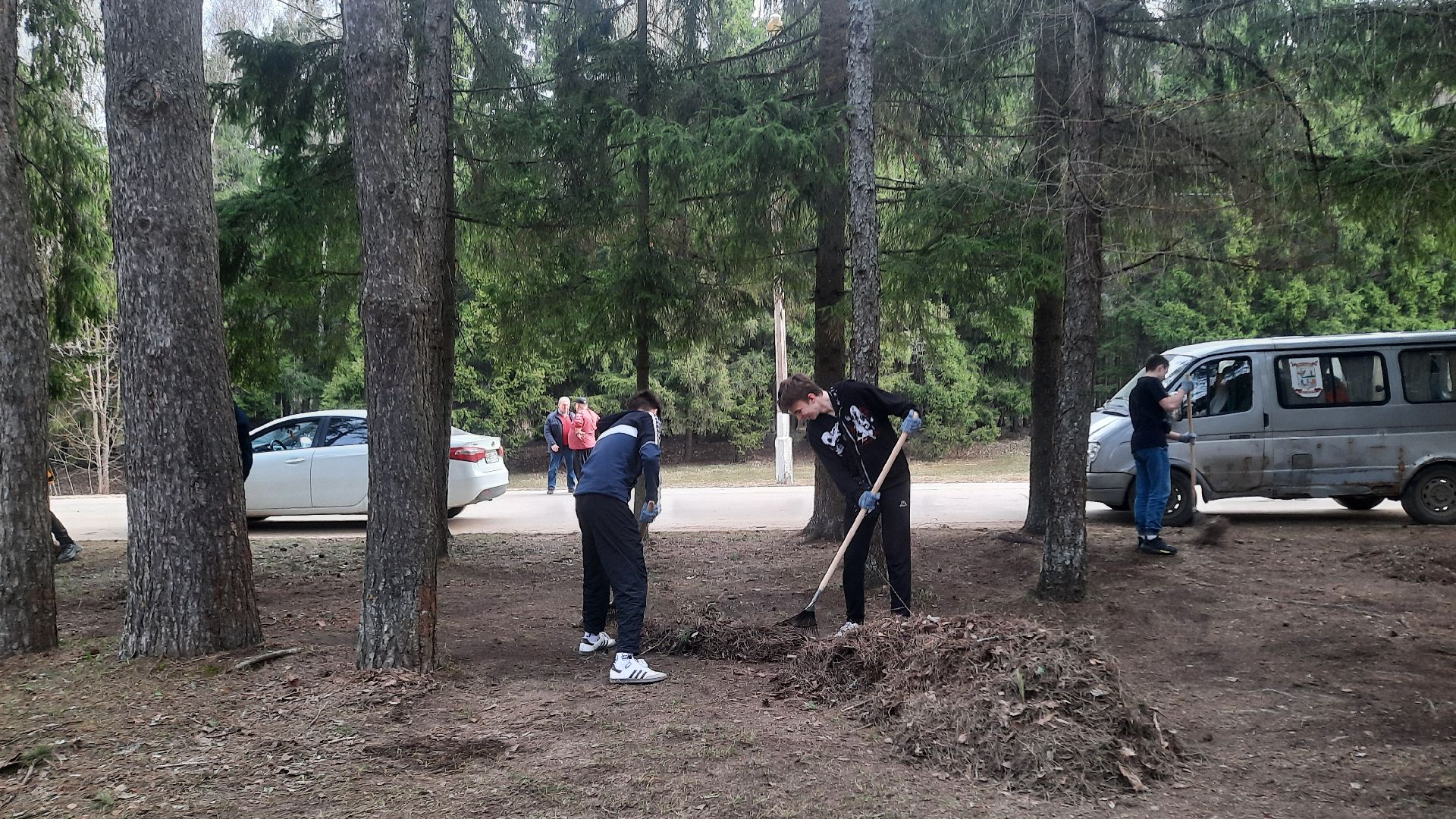 День победы, субботник, Наро-Фоминск, воинские захоронения