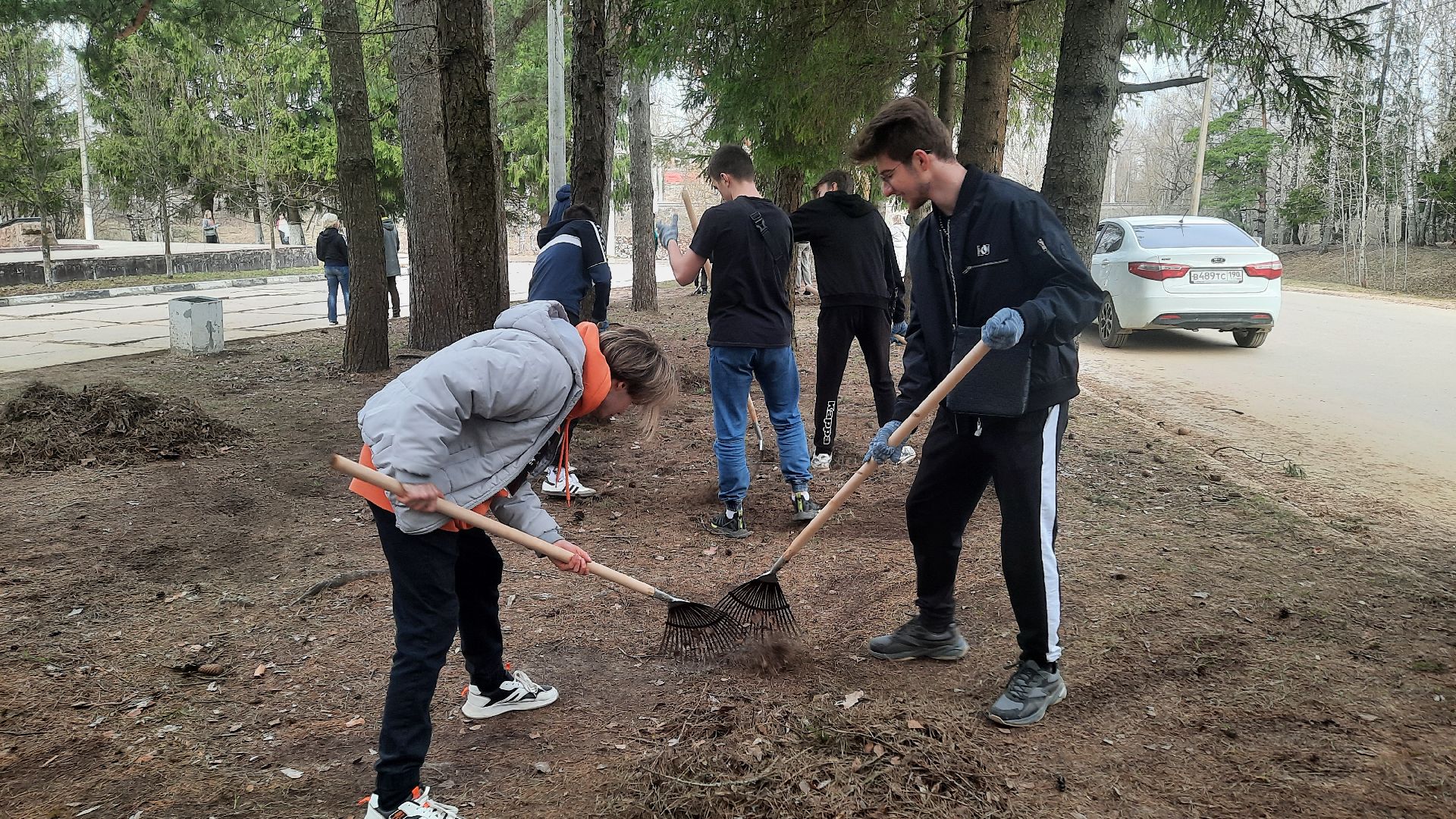 День победы, субботник, Наро-Фоминск, воинские захоронения