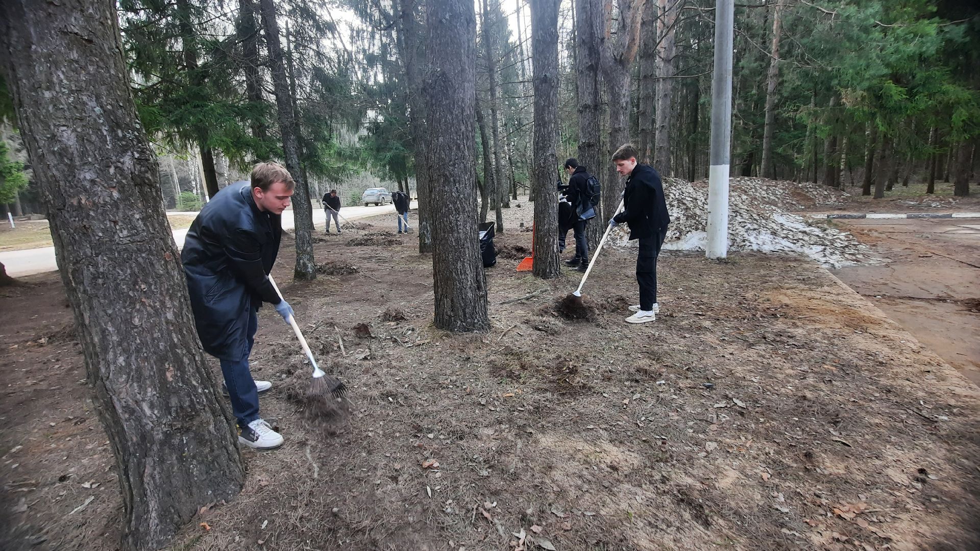 День победы, субботник, Наро-Фоминск, воинские захоронения