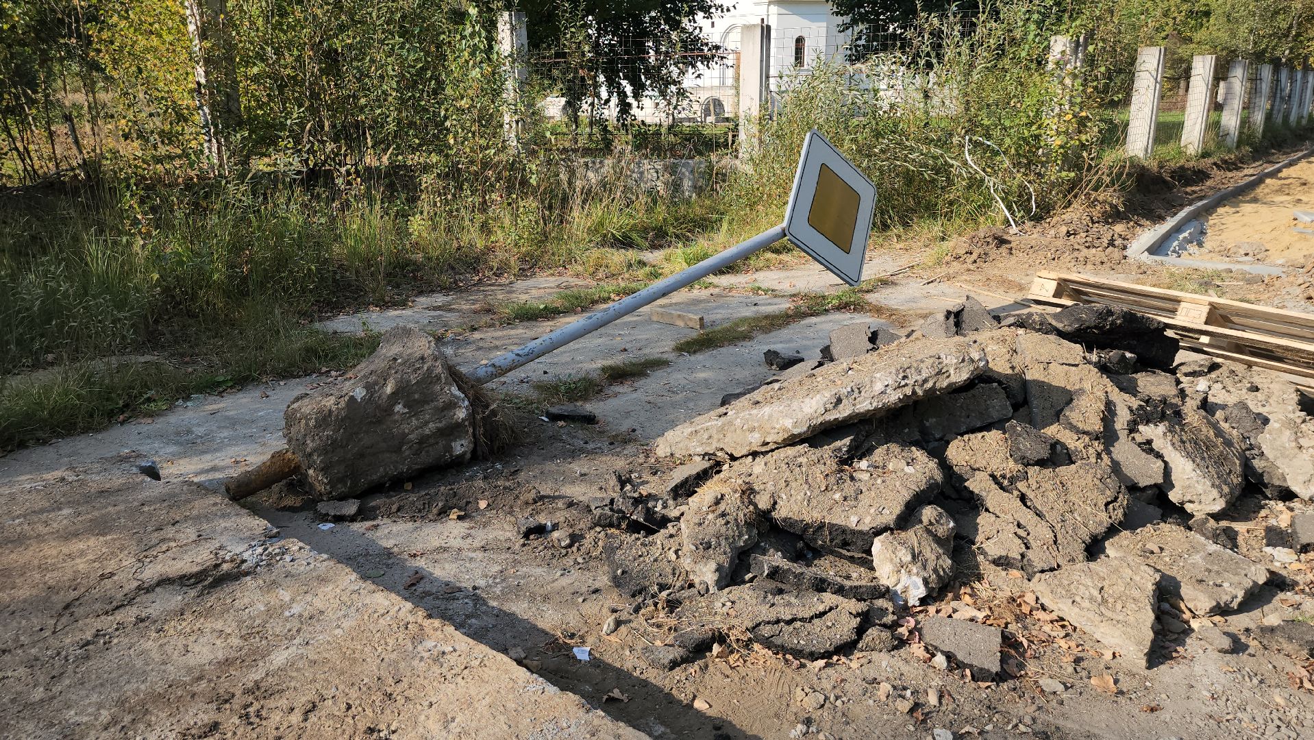 серпухов, поселок оболенск, строительство тротуара, благоустройство, обход территории,