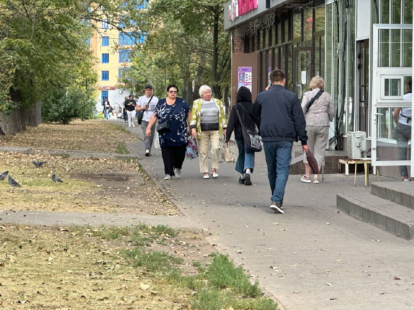 Реутов, выездная администрация, lr мир, вопрос, ответ, пешком, пешком по реутову, тротуары, ремонт тротуаров,