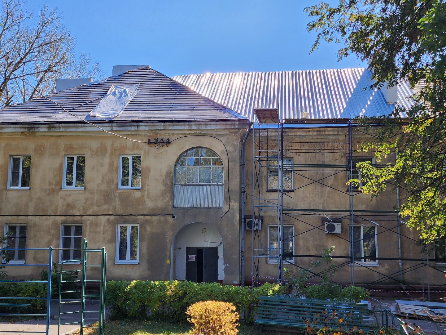 Чехов, улица Ильича, многоквартирный дом, МКД, ремонт кровли, реконструкция крыши, гидроизоляция, теплоизоляция, региональная программа Московской области, Фонд капремонта Московской области,