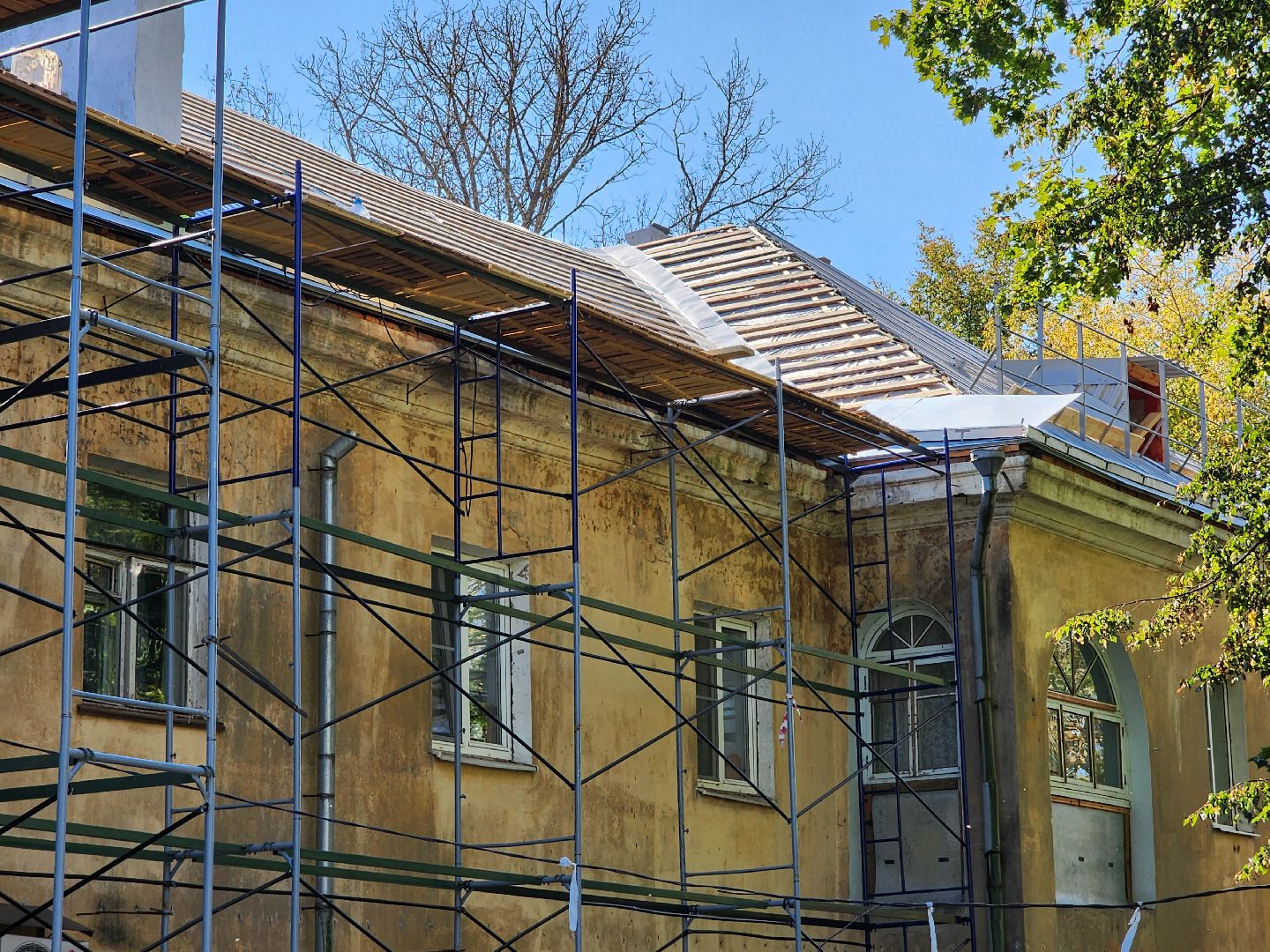 Чехов, улица Ильича, многоквартирный дом, МКД, ремонт кровли, реконструкция крыши, гидроизоляция, теплоизоляция, региональная программа Московской области, Фонд капремонта Московской области,