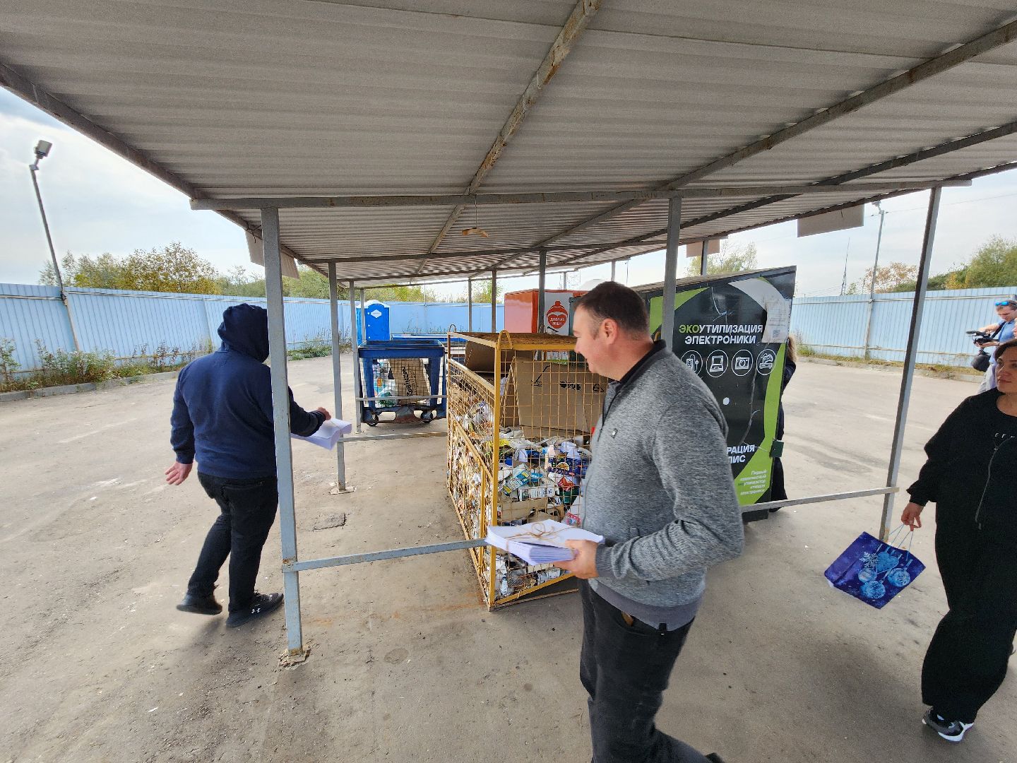 Чехов, улица 8 Марта, площадка Мегабак, открытие, раздельный сбор мусора, твердые коммунальные отходы, нацпроект экология,